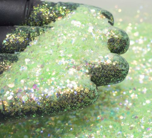Pastel Green Opalescent Chunky Glitter Metal Flake